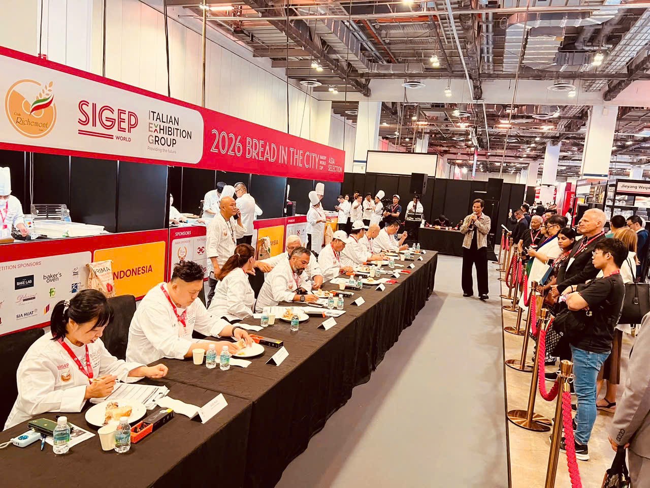 1784613597523-766936109407195159-g1288462397885812306-eb5c8d049cb4bea9e121f55ae68dacea-1784694071.jpg